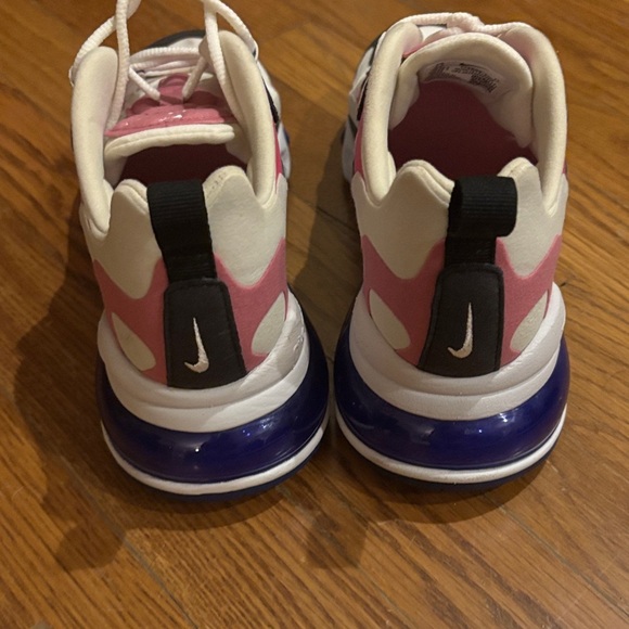Nike Air 270 React white blue and pink size 7.5 - Picture 6 of 8